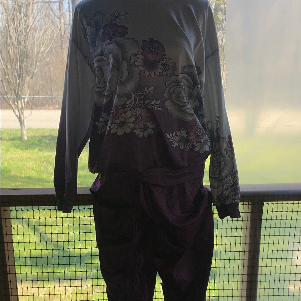 Floral Print Sweatshirt and Pants Set